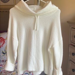 White pullover sweater